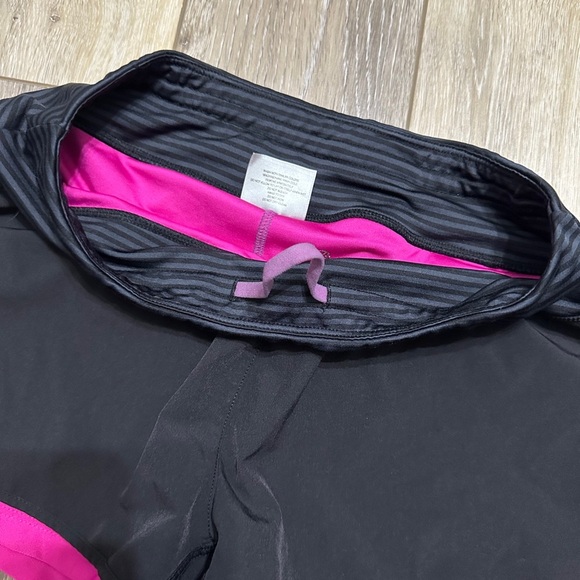🛍️MPG black shorts with pink undershorts with zipper pocket size S - Picture 4 of 8